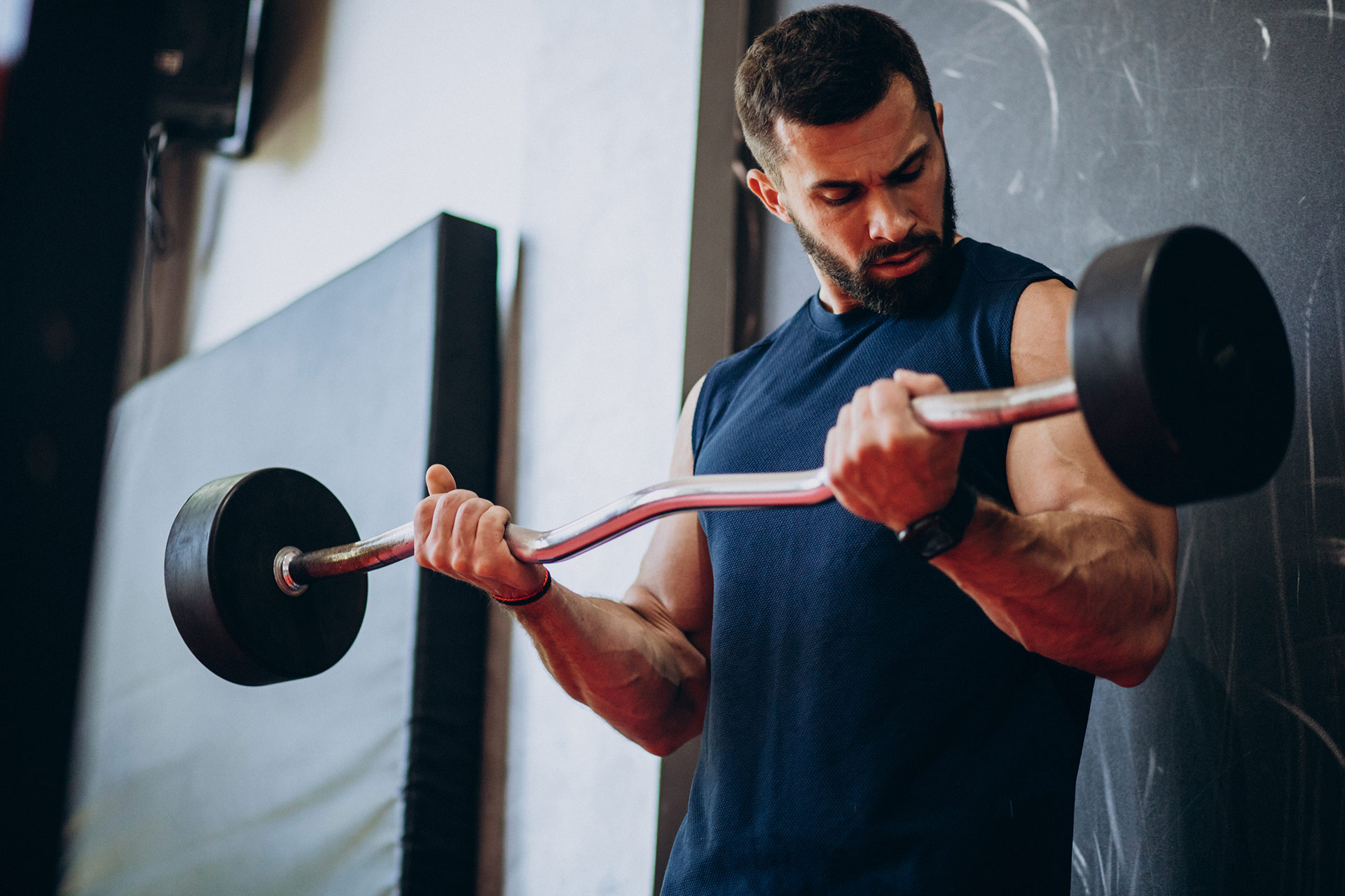 Cuerpo crosstraining vs cuerpo gym: fotos hombre y mujer – Blog de  suplementación deportiva